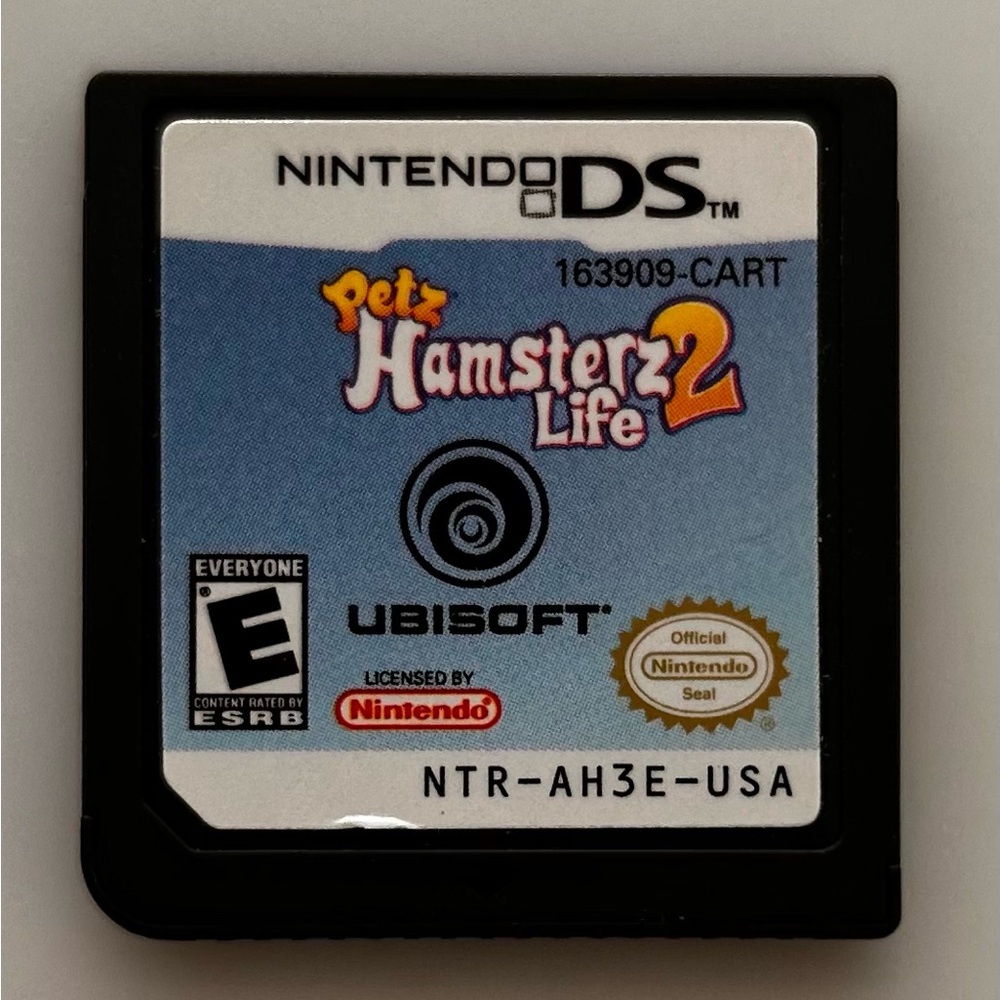 Petz Nintendo DS Hamsterz 2 EUC E for Everyone Toy Handheld Gaming 2007 - Picture 6 of 7